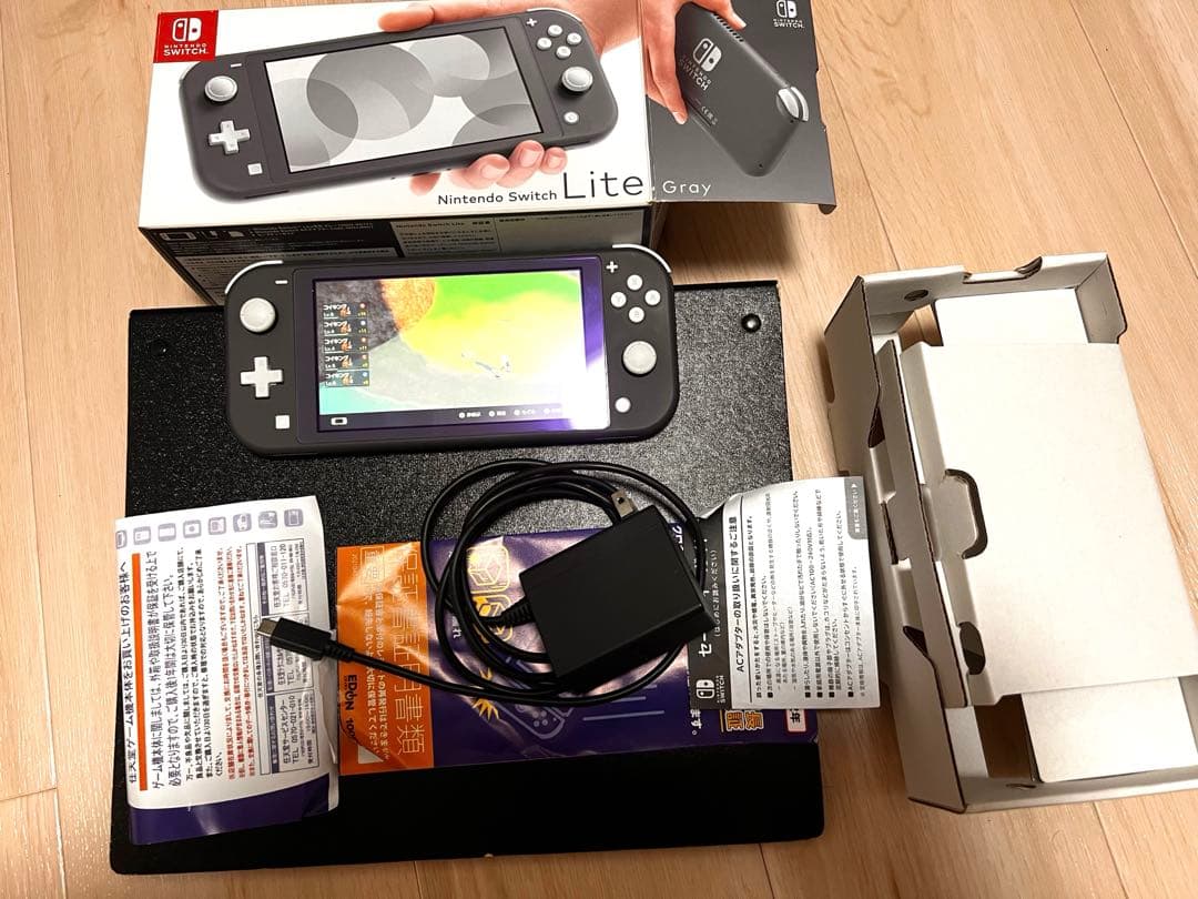 Nintendo Switch Lite 本体 動作確認済み Amazon.co.jp: 【整備済み品】 Nintendo Switch Lite 本体 グレー