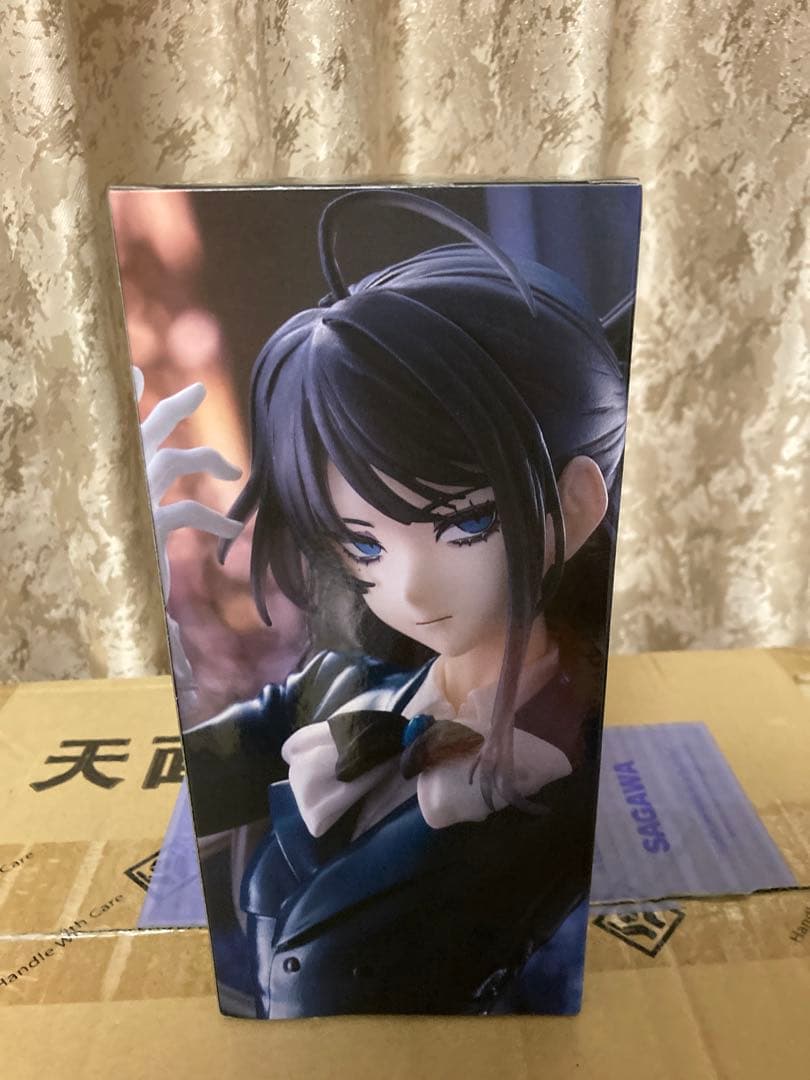 新品未使用　ラウンドワン限定Ado　フィギュア＆ペンライトケース＆収納BOX