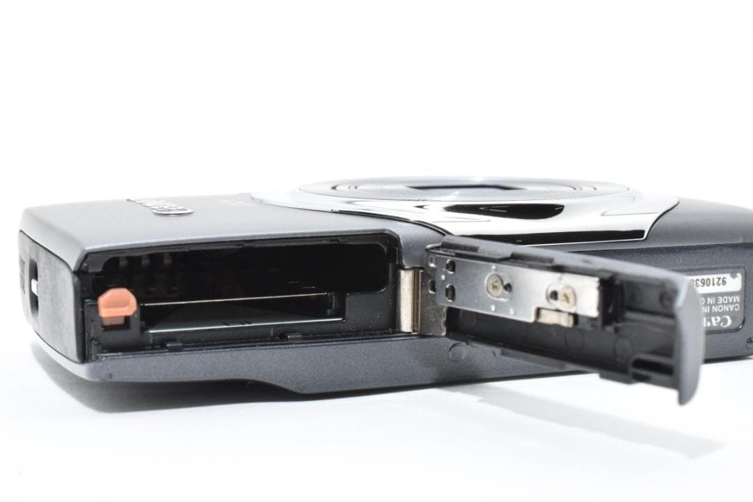 《 美品 》　キヤノン　Canon IXY 130 グレイ 動作確認済み・元箱付