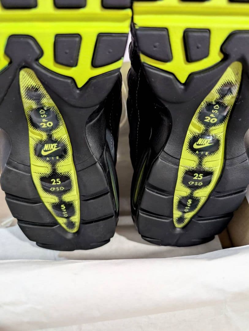 毎日値下げ ナイキ エアマックス95 イエローグラデ 2020☆鑑定済☆ほぼ
