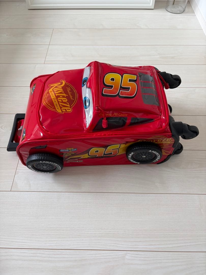 ライトニング・マックイーン キャリーケース カーズ - メルカリ