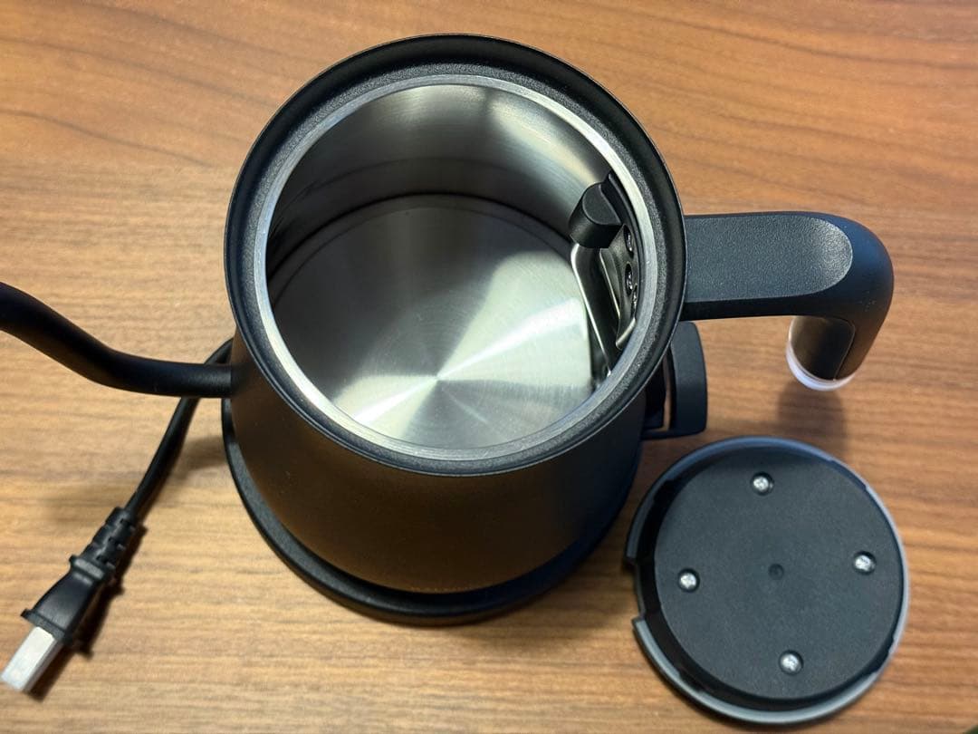 BALMUDA The Pot ブラック 電気ケトル　0.6L 箱あり