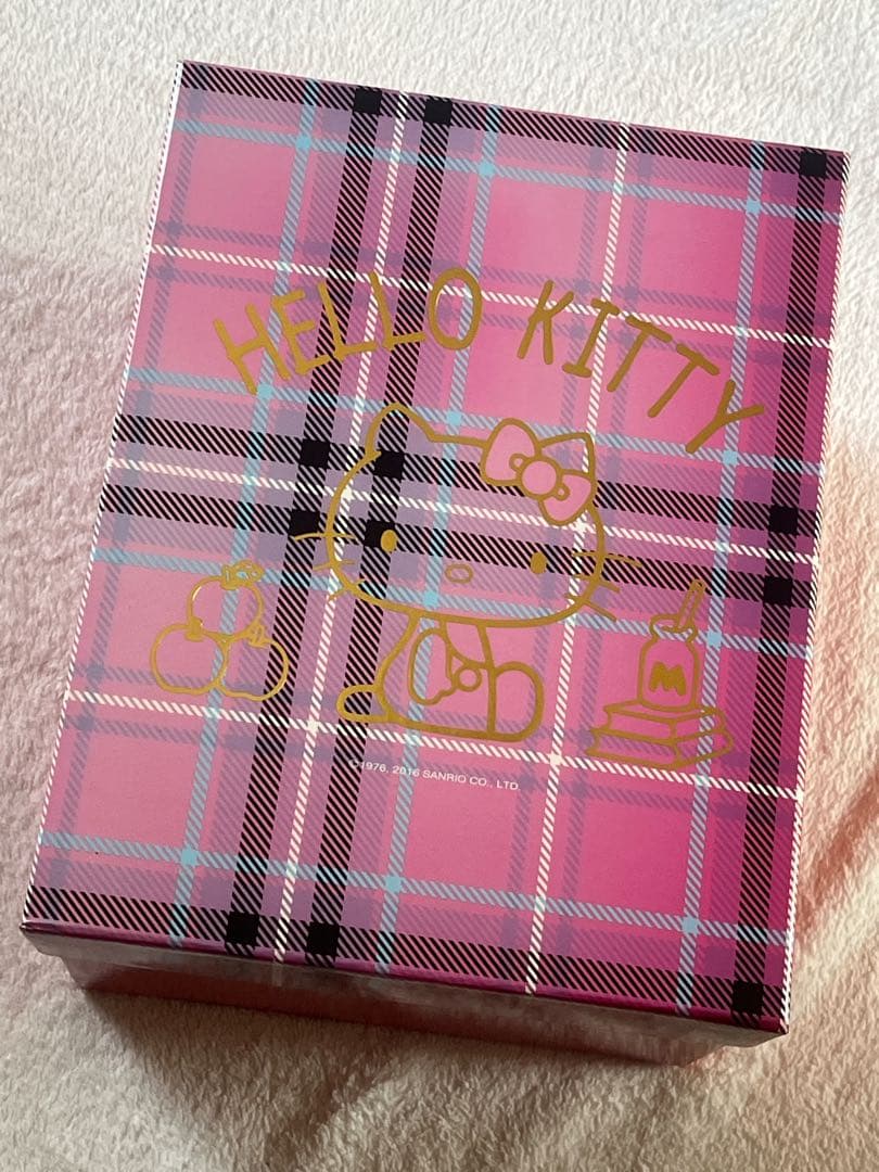 ぬいぐるみ Hello Kitty Red Tartan