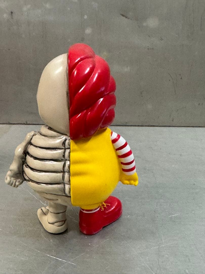 SECRETBASE スーパーサイズミー　シークレットベース