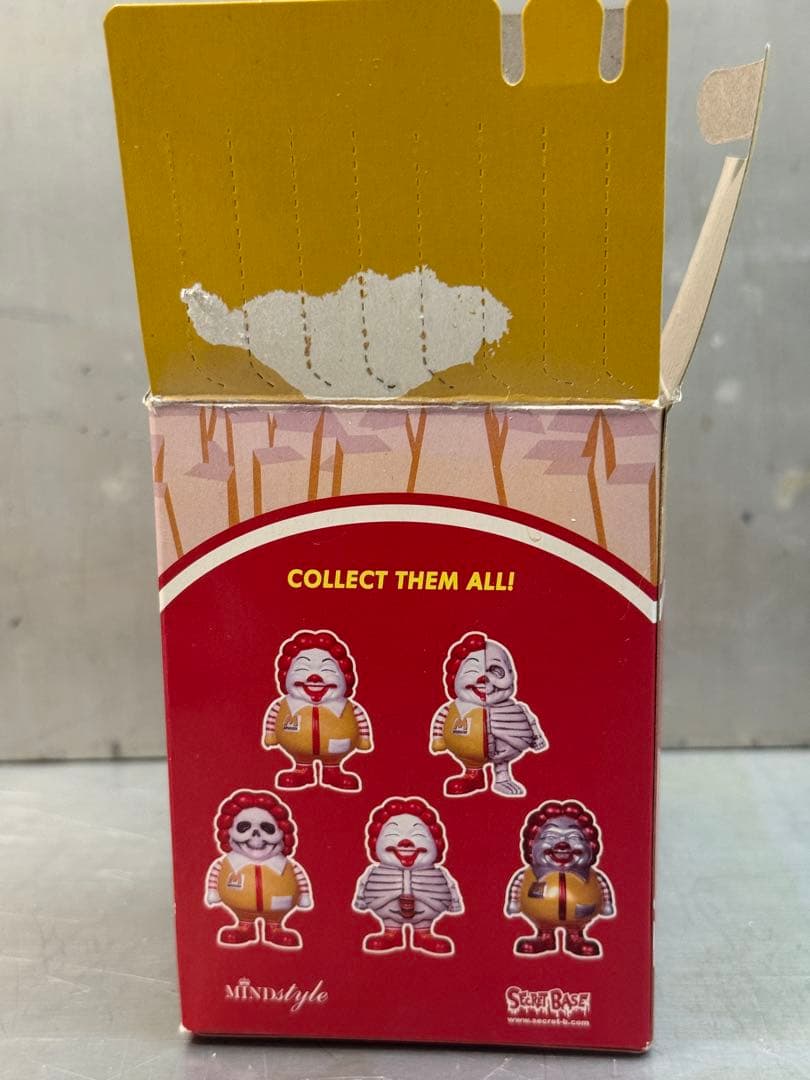 SECRETBASE スーパーサイズミー　シークレットベース