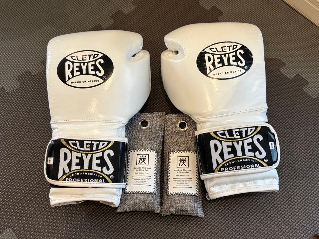 CLETO REYES レイジェス グローブ 14オンス レザー 白　ホワイト MSM Fight Shop | Cleto Reyes Training Velcro Boxing Gloves