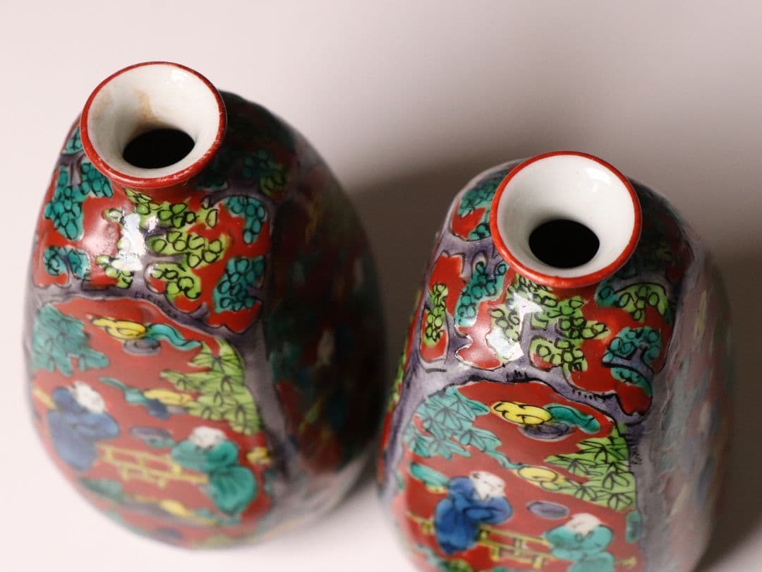陶芸 九谷焼 木米写し 徳利一対 唐人物図 色絵 赤絵 酒器【MA469