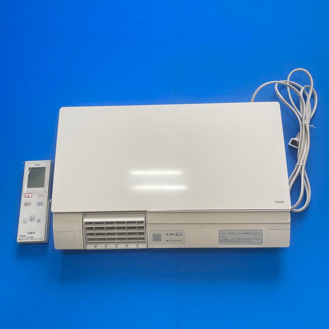 中古 TOTO 洗面所暖房機 Nazareno Gabrielli 洗面所暖房機 TOTO TYR1000シリーズ 電源直結式