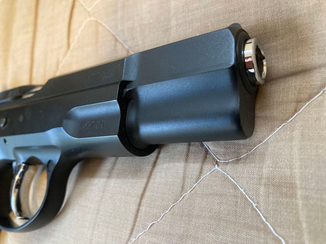 が*き様 重量感！ Cz75 ガスブローバック