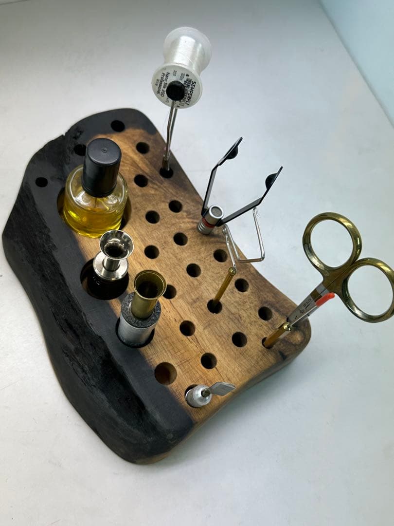 黒柿のフライタイイング用ツールスタンド 安い