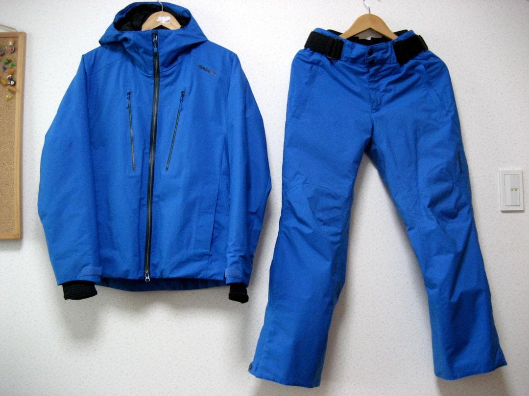 ゴールドウィン 高機能スキーウェア 上下Sサイズ セット 2025-2026 スキーコレクション | ゴールドウイン | Goldwin【公式】
