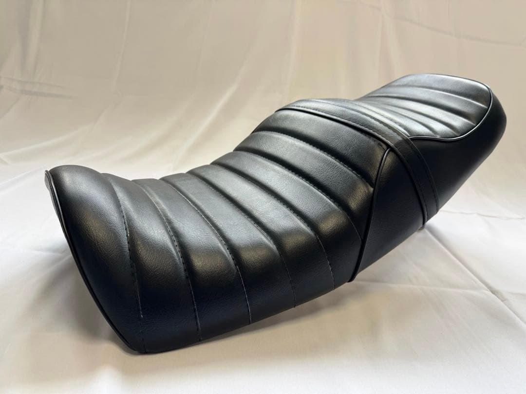 cb400sf タックロールシート ビンテージ風 nc39 nc42 即日発送 - メルカリ