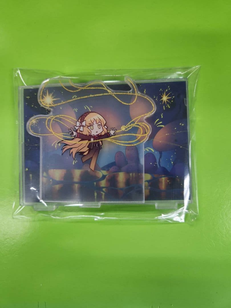 ハムハムパンパン リンバスカンパニー mili アクリルスタンド イシュ