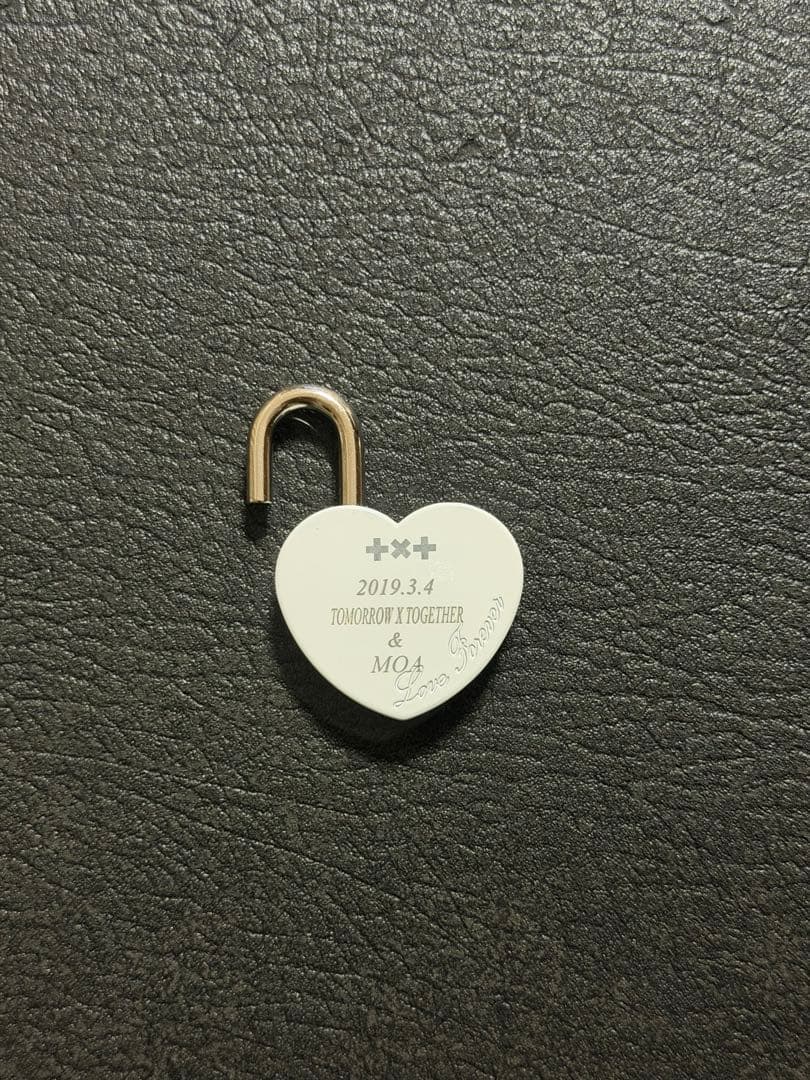 txt 梅田スカイビル 空中庭園 ハートロック　6点セット