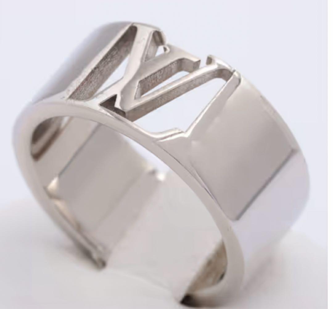 Louis Vuitton バーグシグネチャー M80180GP - メルカリ