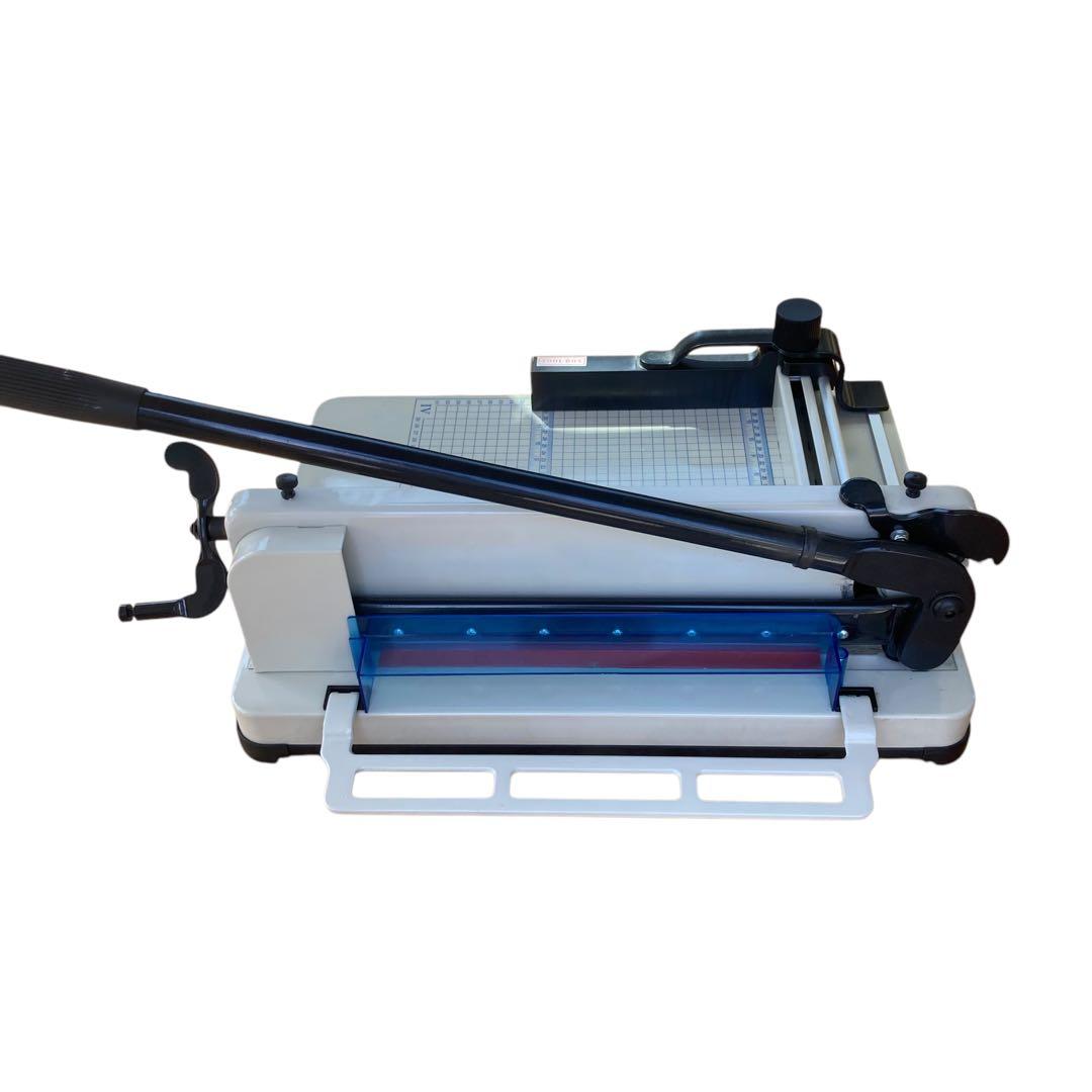 中古品】ダイシン商事 大型裁断機 ペーパーカッター DS-858A4