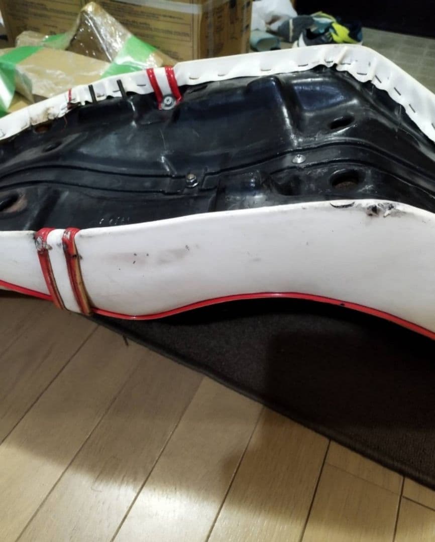 CBX400F/CBX550Fヤラレ三段シート当時物 - メルカリ