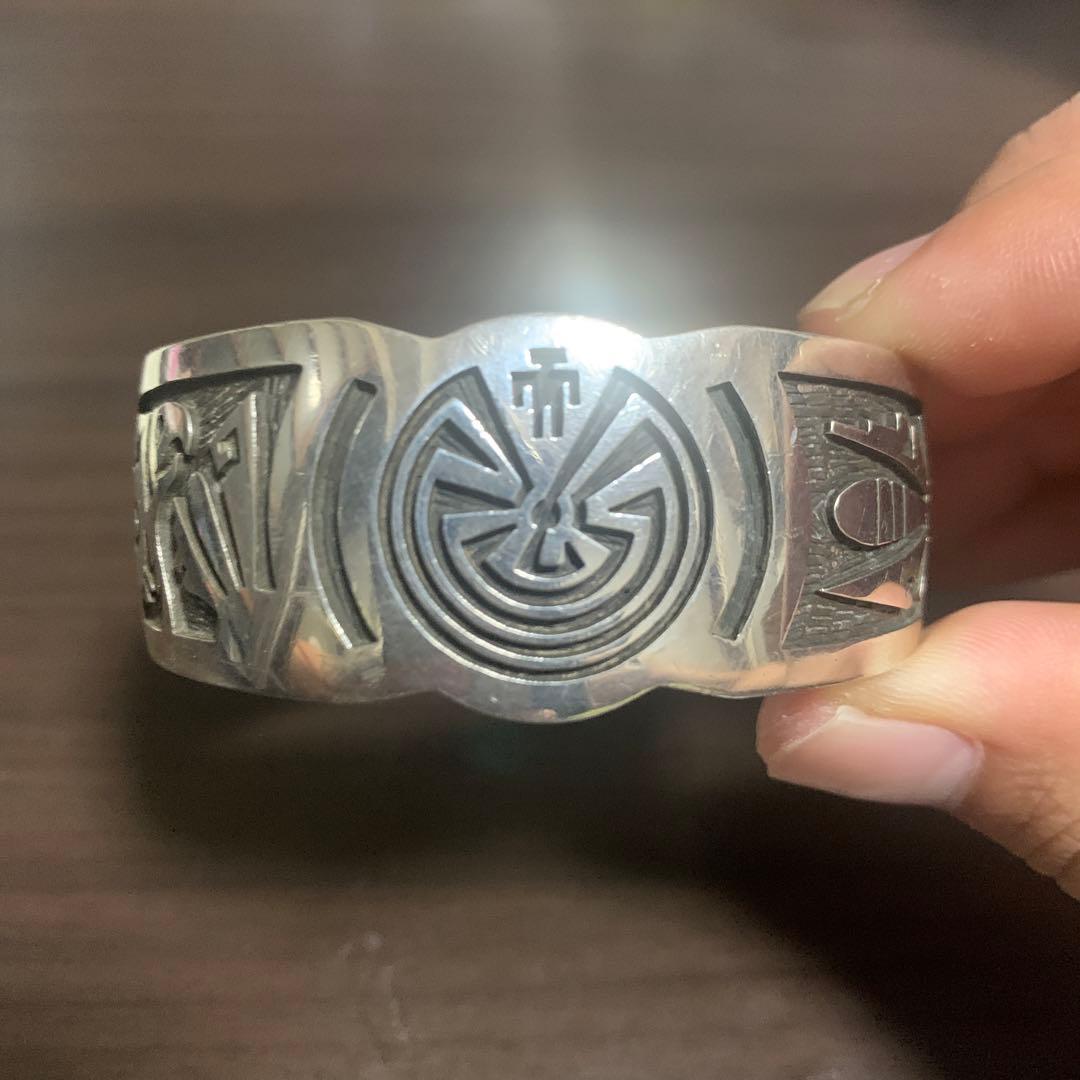 ホピ族 メイズバングル インディアンジュエリー - メルカリ