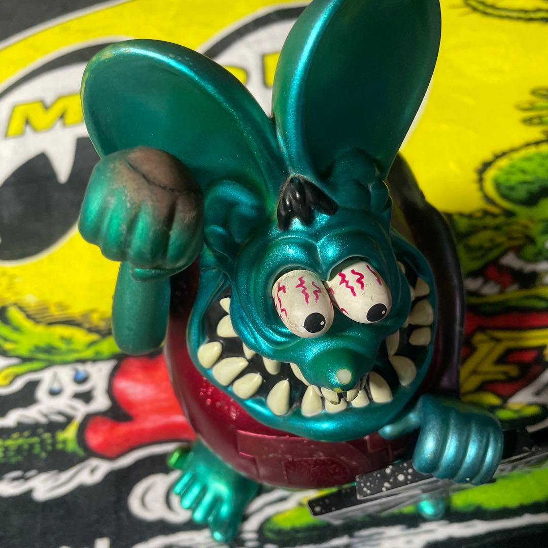 Rat Fink キャラクター フィギュア メタリック