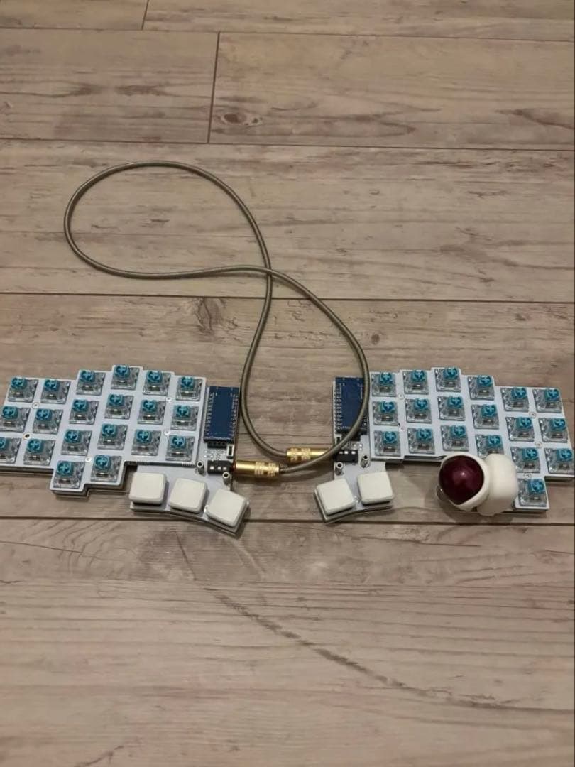 keyball44 トラックボール付き分割型40%キーボード 委託】Keyball44