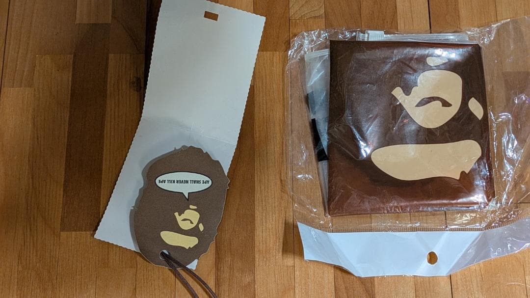 激レア BAPE×AMBUSH アシンメトリーパーカー 付属完備 訳あり - メルカリ