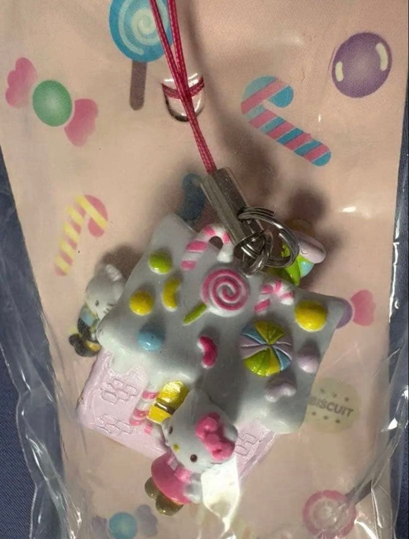 ハローキティ 非売品 キャンペーン 激レア お菓子の家 根付 年代 2006