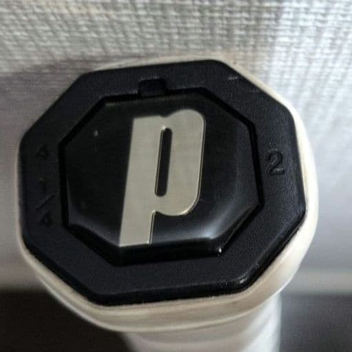 プリンス EMBLEM グリップサイズ2princeプリンス EMBLEMエンブレム110