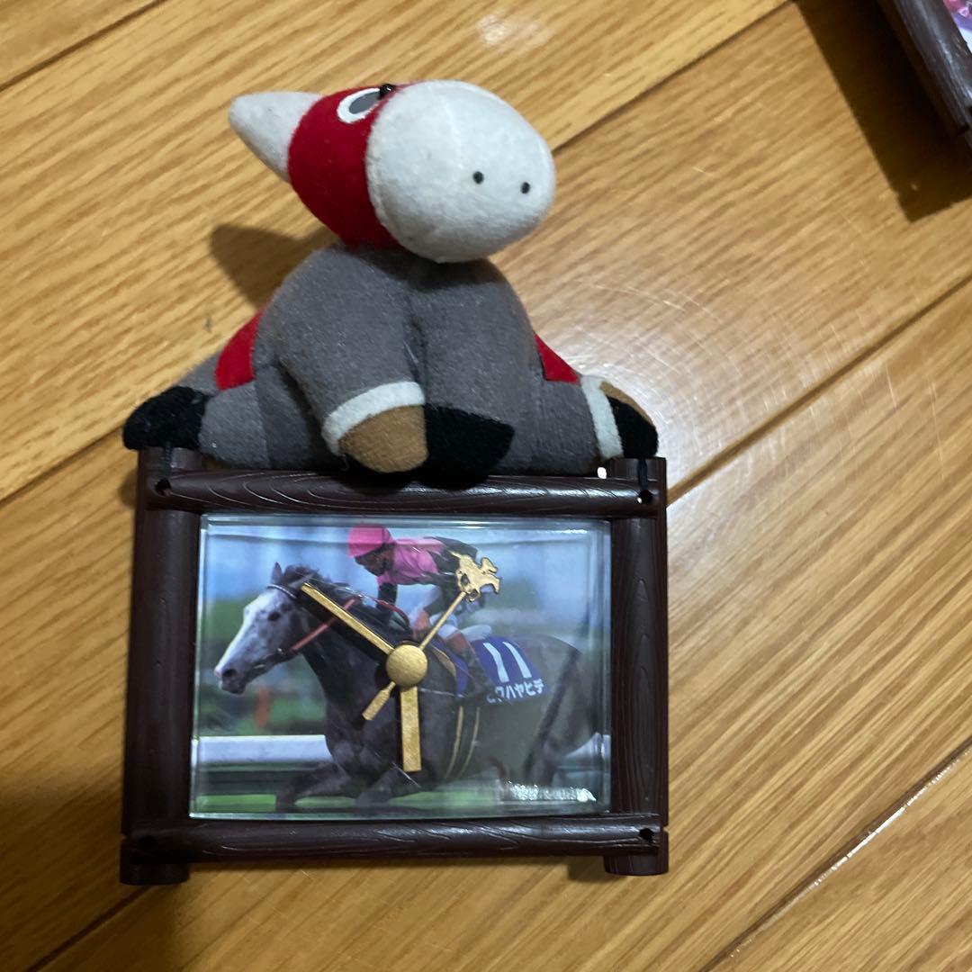 時計　ぬいぐるみ　ビワハヤヒデ　マーベラスクラウン　ヒシアマゾン　AVANTI