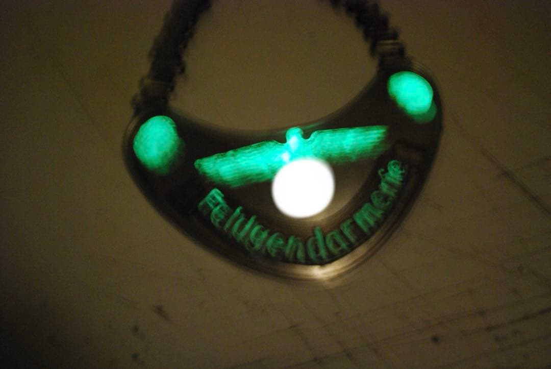 野戦憲兵 ゴルゲット 実物？ 真贋不明 - メルカリ