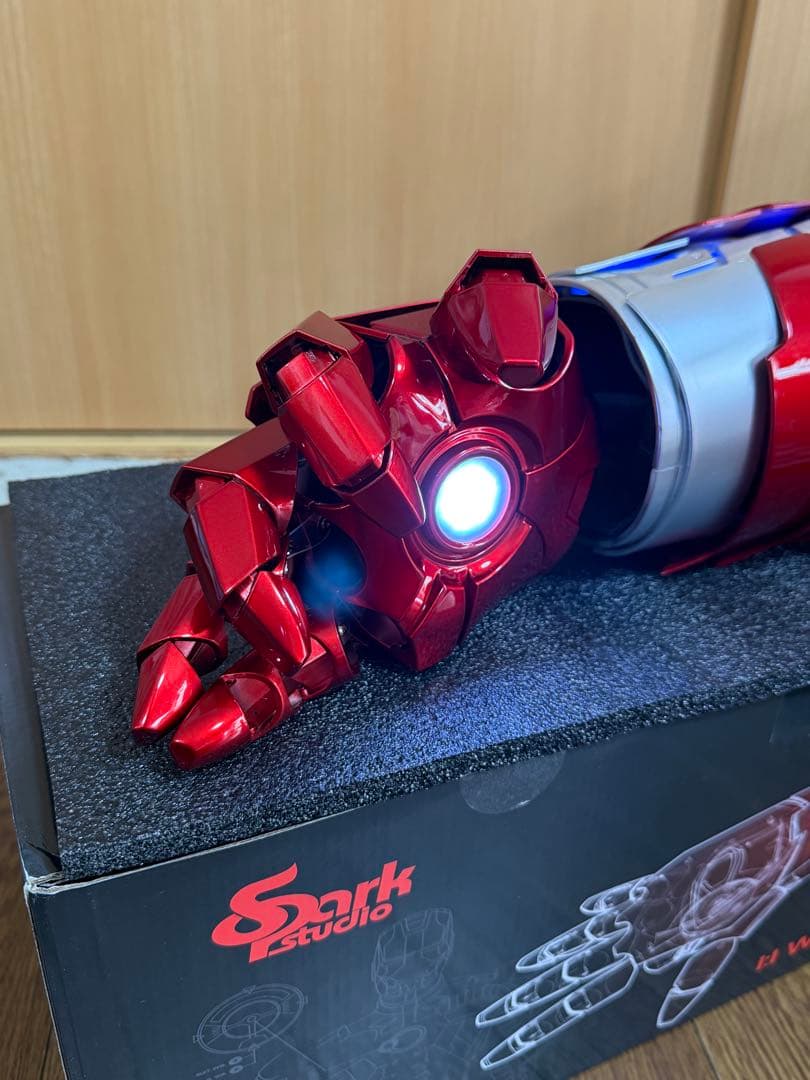 アイアンマン MK5 ウェアラブルアーム 音声自動開閉 最新版 確実検品発送！