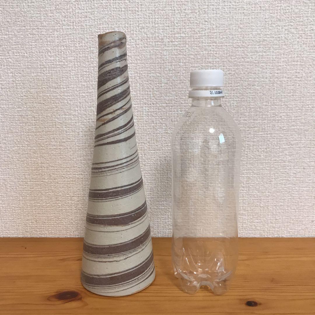 練上手 花入 十代大樋長左衛門 年朗銘 花瓶 - メルカリ