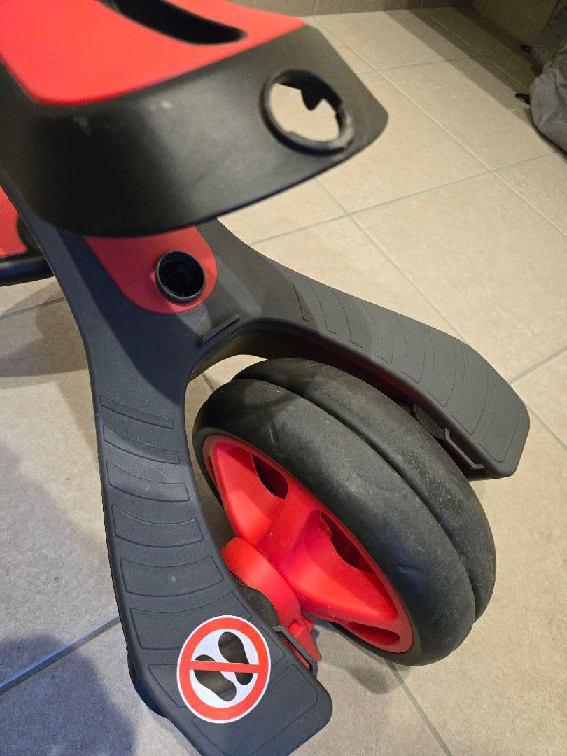 GLOBBER グロッバー エクスプローラー トライク 4ｉｎ1 レッド