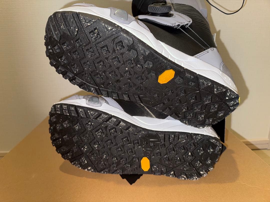 値下最安値22-23モデルBurton ION ステップオンブーツ 27.5cm