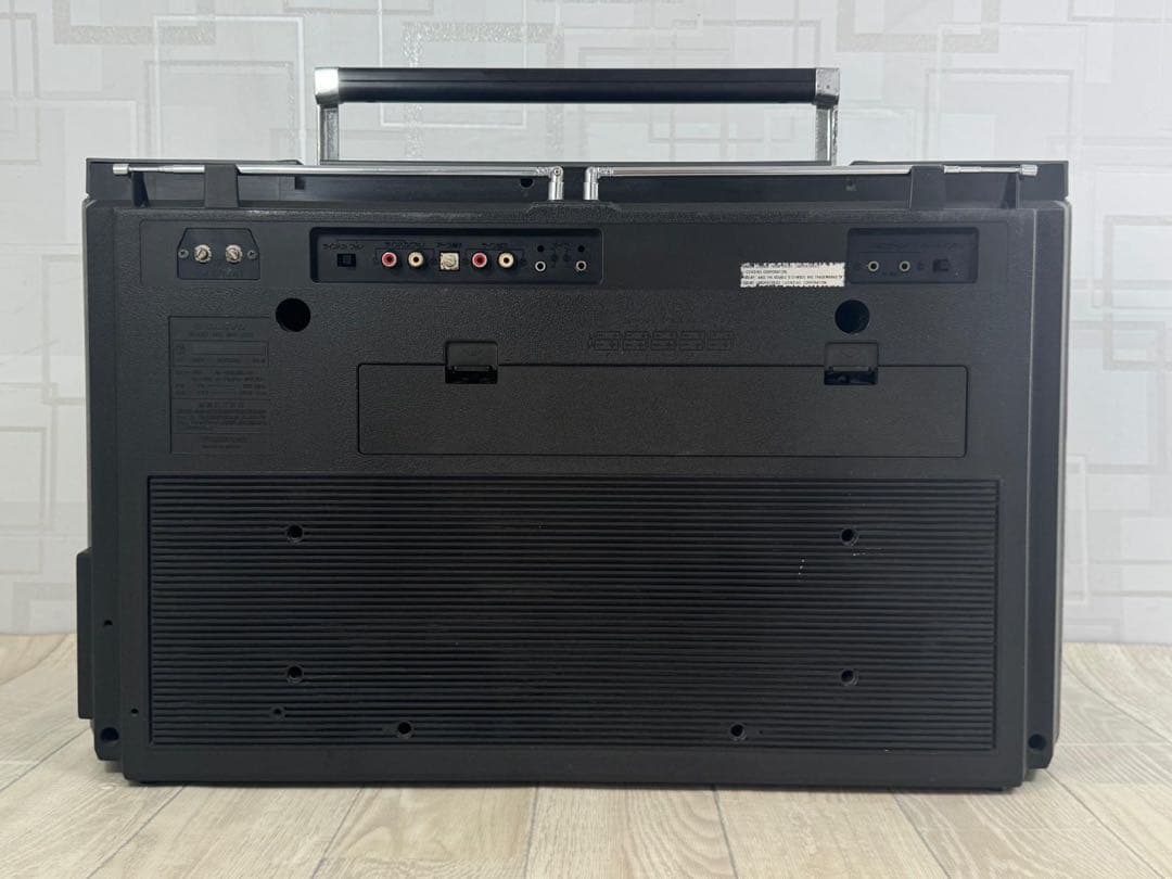 動作品】希少 大型 ラジカセ SANYO サンヨー MR-X20 昭和レトロ - メルカリ