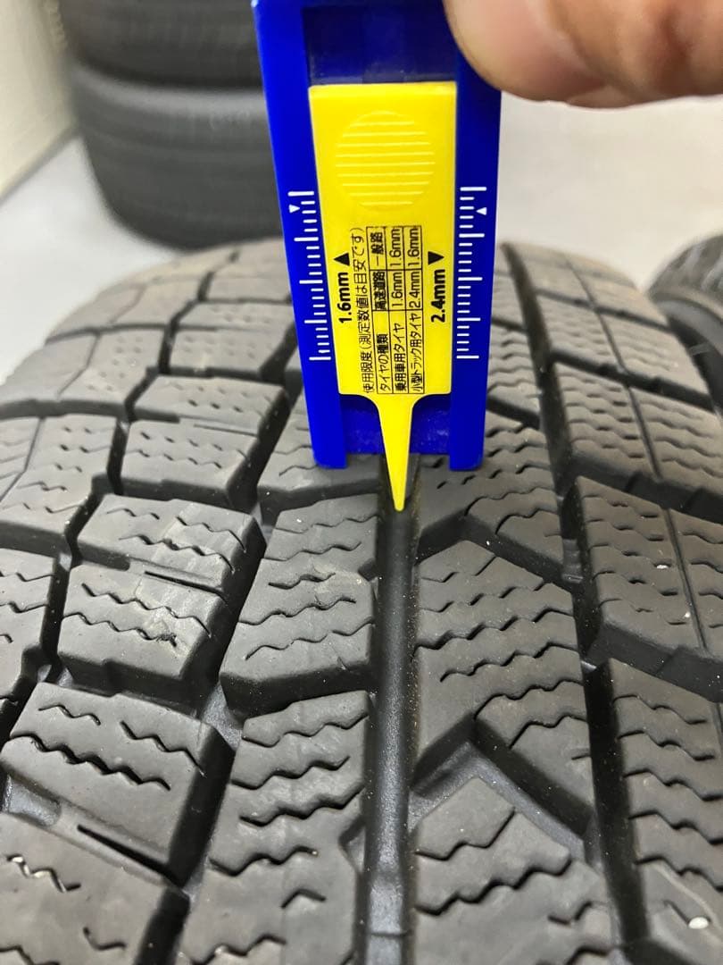 超バリ山 155/65R14 ダンロップ WM02 4本 スタッドレス 22年製 - メルカリ