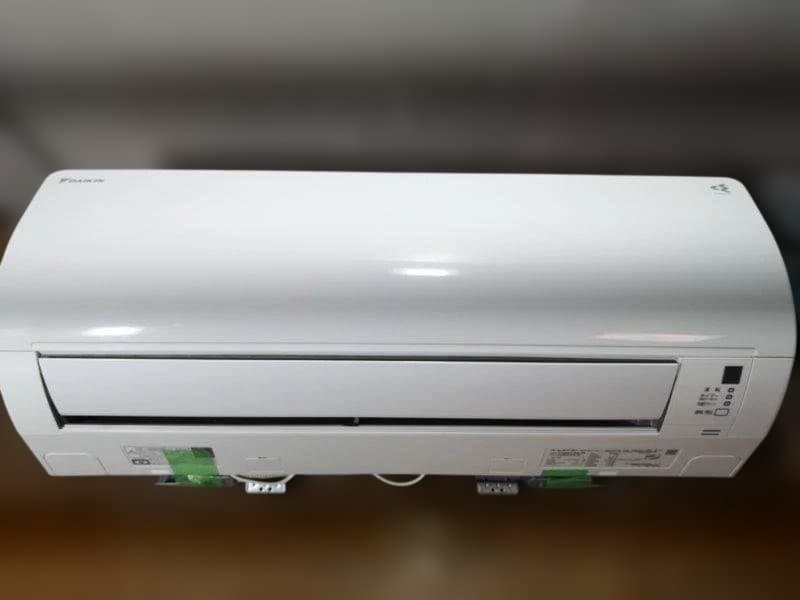 神奈川県内は無料工事、配送付き、室外機)ダイキン10畳 2022年式 保証