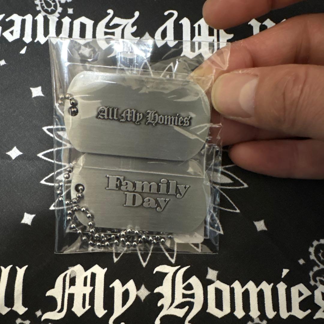 All My Homies Family Day ドッグタグ ZORN - メルカリ