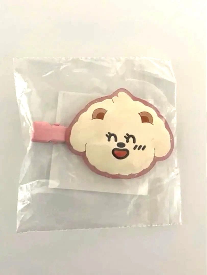 TXT ボムギュ バムグッ ヘアクリップ カプセルトイ - メルカリ