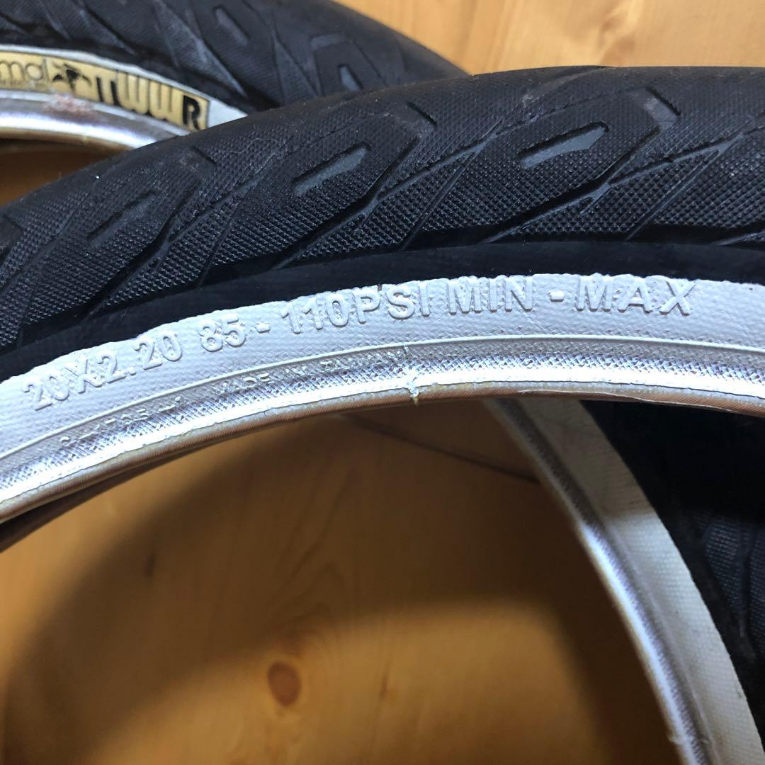 ANIMAL/アニマル Tom White BMXタイヤ 20×2.20 - メルカリ