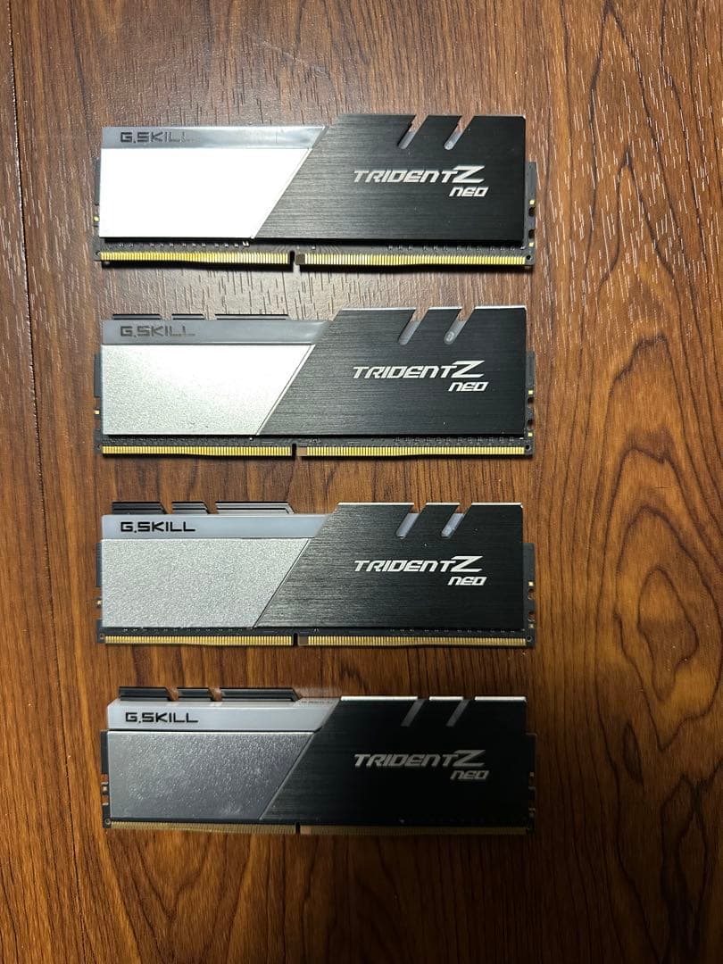 G.SKILL Trident Z Neo DDR4 8GB×4枚 計32GB G.SKILL Trident Z RGB Series DDR4 RAM (XMP) 16GB (2x8GB) 3000MT/s