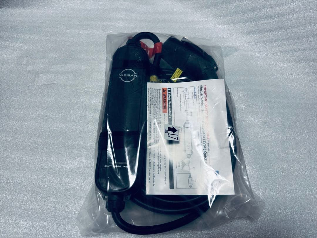 新品未使用 最新型番 日産リーフ充電ケーブル 29690 7TC0A - メルカリ