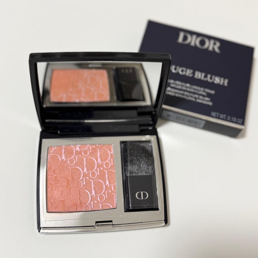 Dior ディオールスキン ルージュ ブラッシュ 748 キャンディフロス