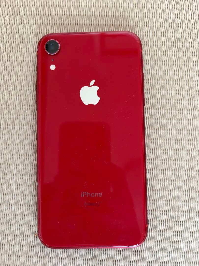 iPhoneXR RED 64GB 画面割れあり ジャンク扱い 付属品あり - メルカリ
