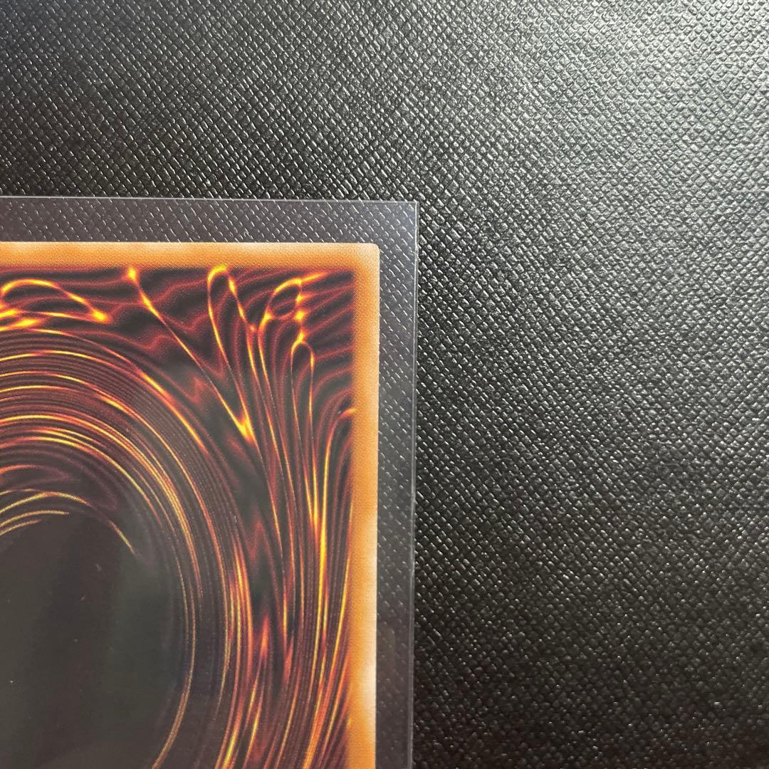 遊戯王 迷宮城の白銀姫 25th シークレット QCAC-JP011 絵違い