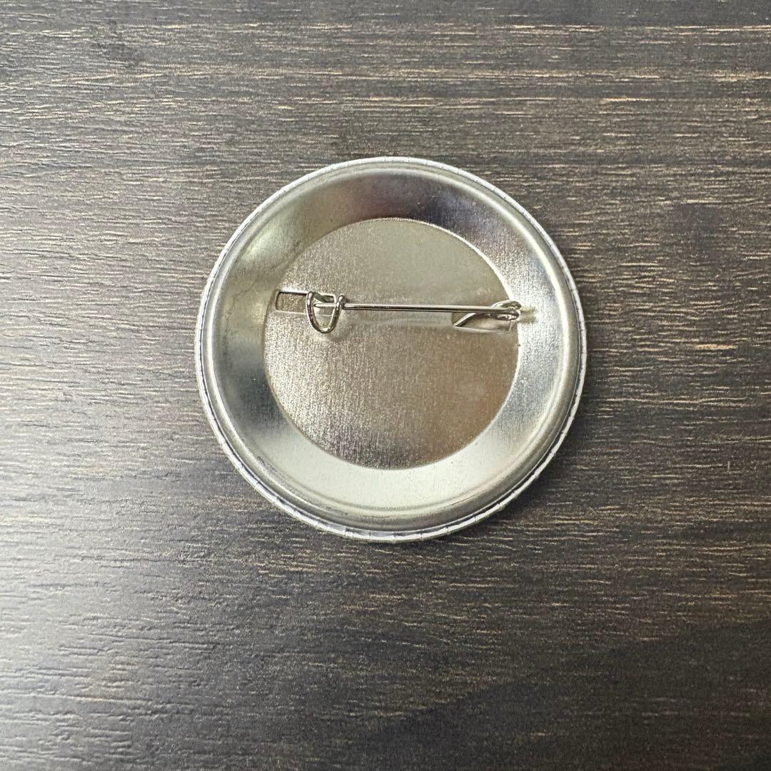 【非売品希少】VIP フランスパビリオン　大阪関西万博2025 バッジ