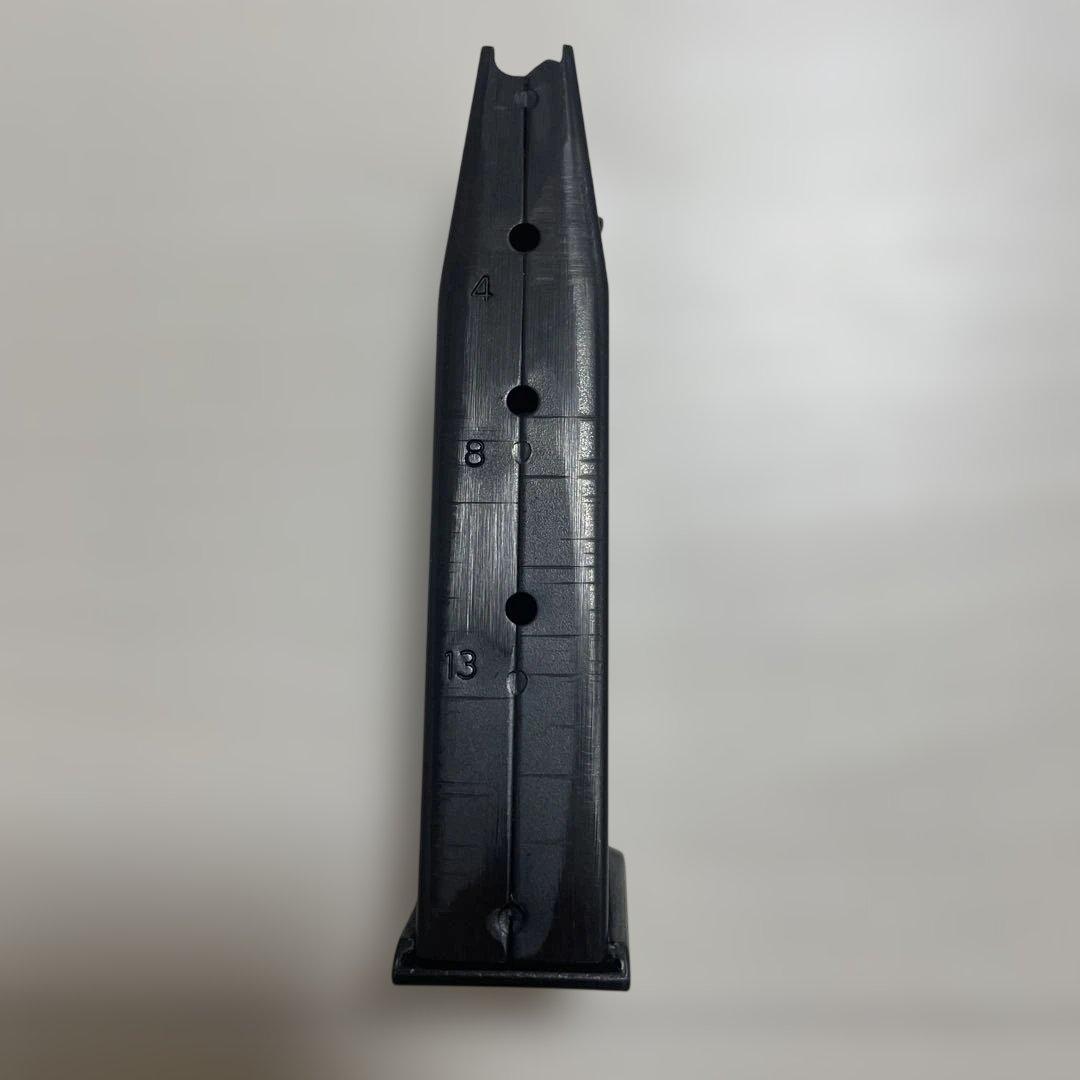 マルシン工業製　M84 ブラックHW モデルガン（観賞用）