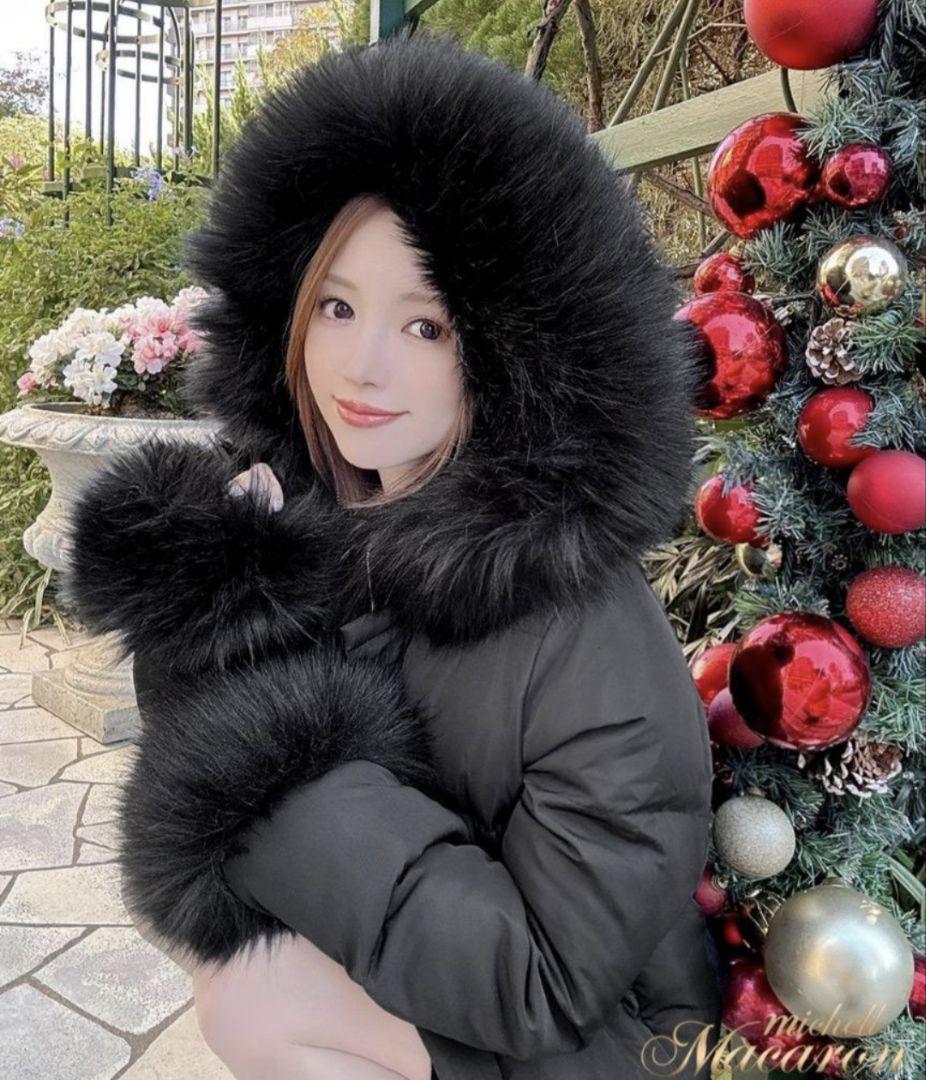 リーママ様専用 新品 ミシェルマカロン ファーショートダウン ブラック