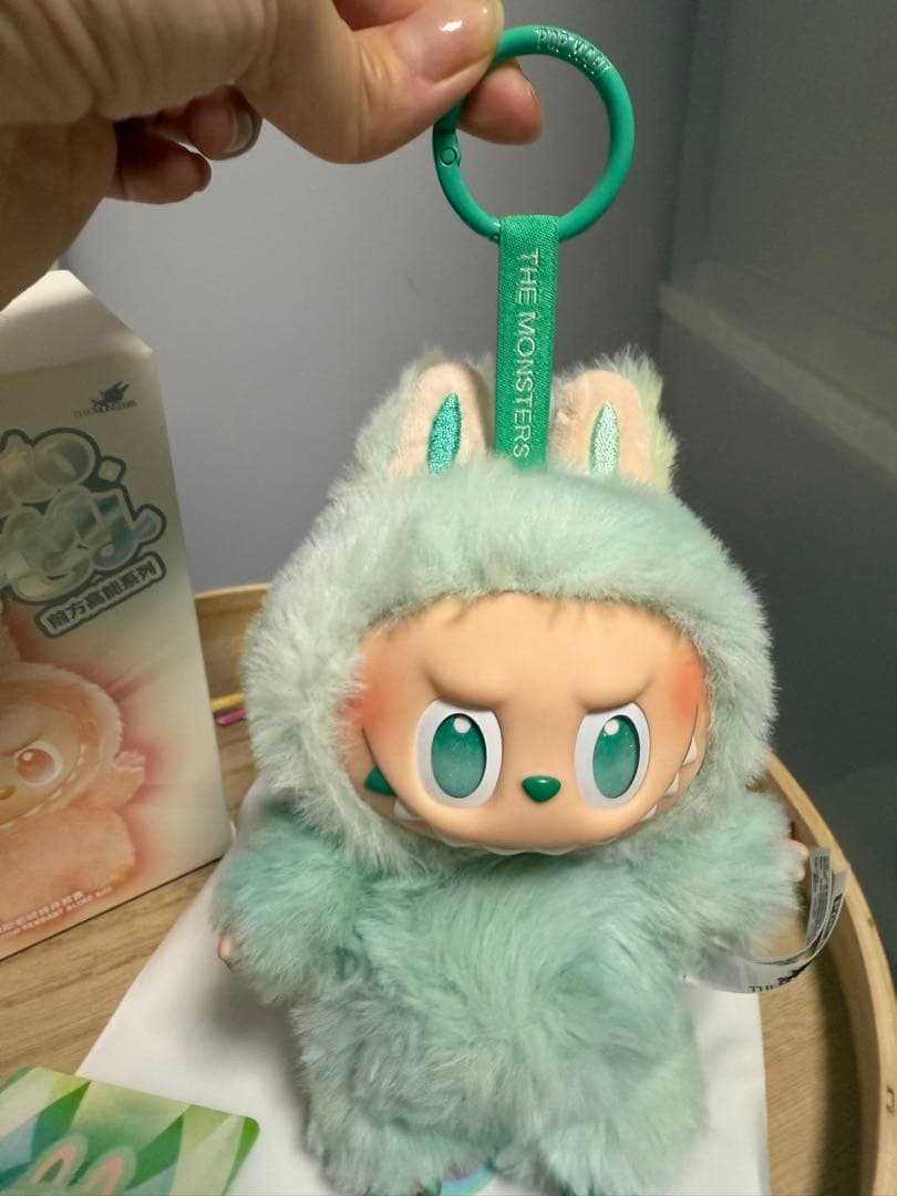 THE MONSTERS Big into Energy アソート　開封済み