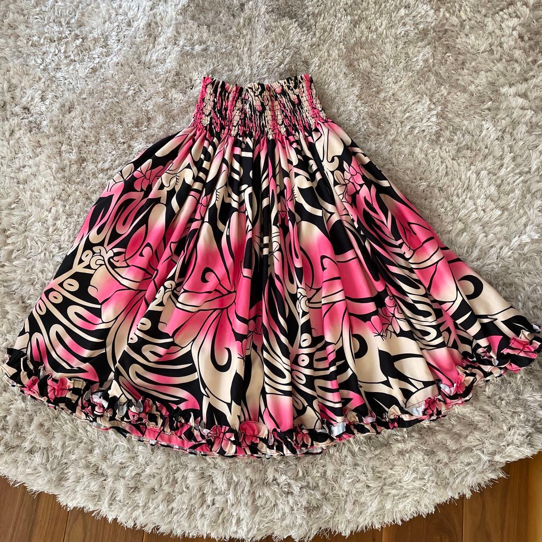 フラパウスカート 花柄 ピンク 黒 75センチ 定価¥7500 - メルカリ