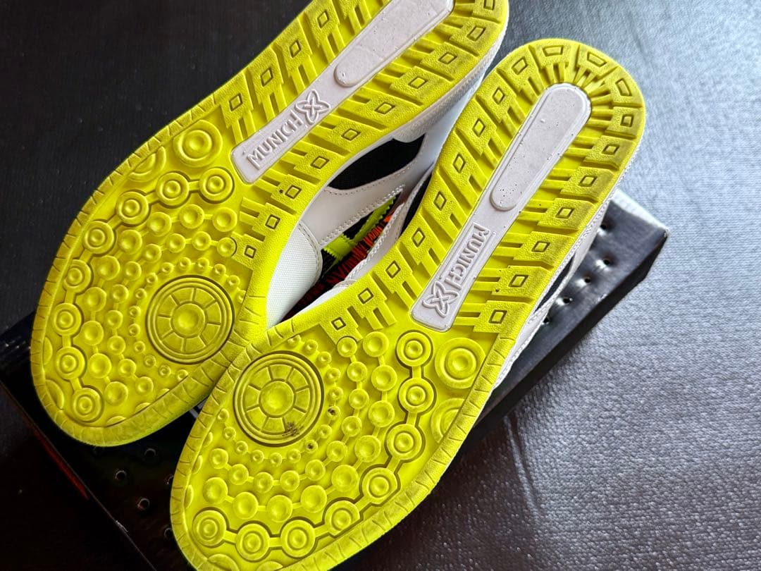 MUNICH continentalv2 人工皮革 EU42/27cm - メルカリ